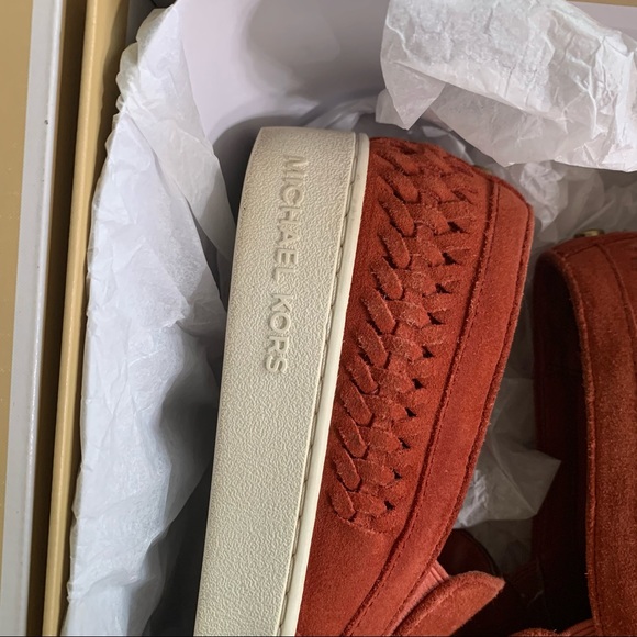 Michael Michael Kors - Picture 4 of 7